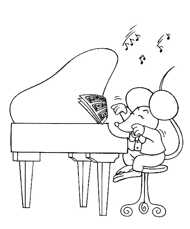 Mouse Playing Piano